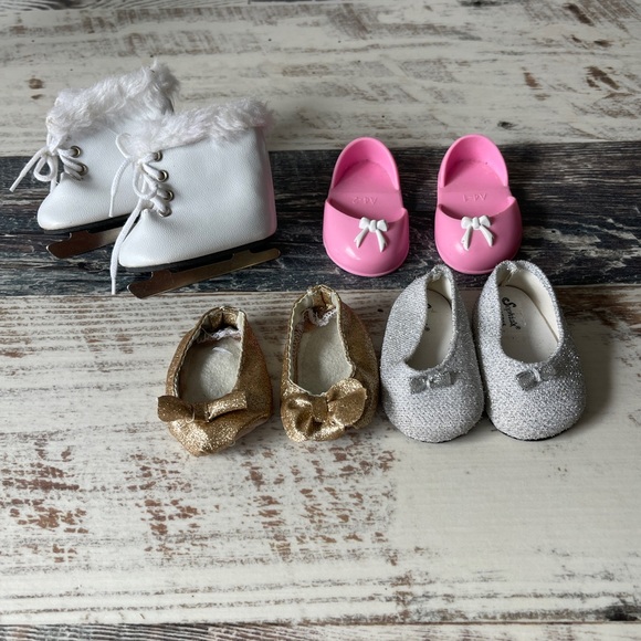Mixed Lot 4 pairs UNBRANDED OG Shoes SKATES Flats fits American Girl & 18” Dolls - Picture 1 of 11